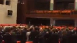 Meclis'te gergin anlar yaşandı