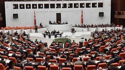 Partiler dokunulmazlık dosyalarını istedi