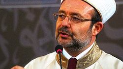 Mehmet Görmez: Hakikati kaybettikten sonra dil önemsizdir