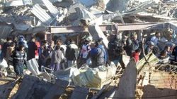 Meksika'da tanker patladı çocuk hastanesi çöktü