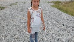 8 yaşındaki Melike yol olmadığı için okula gidemiyor