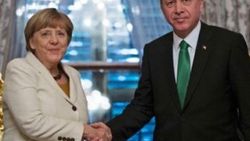 Erdoğan, Merkel ve Stoltenberg ile görüştü