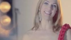 Meryem Uzerli Star TV yeni yıl çekimi İZLE