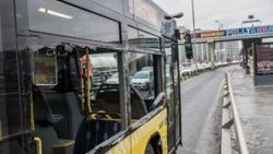 Metrobüs ile yol yardım aracı çarpıştı