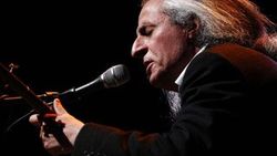 İranlı müzisyen Mohsen Namjoo İstanbulluları mest etti