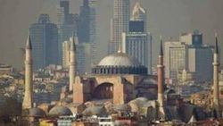 İBB Başkanı Mevlüt Uysal gökdelenle mücadele sözü verdi