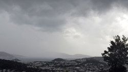 Hava muhalefeti uçak seferlerini etkiledi
