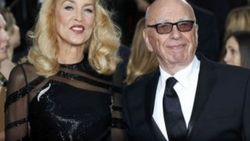 Rupert Murdoch evliliğini gazetesinden duyurdu