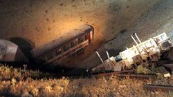Muş'ta yük trenine bombalı saldırı: 3 yaralı