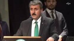Mustafa Destici ilahi okudu