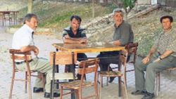 Muhtardan yangına müdahale etmeyen köylüye ilginç ceza