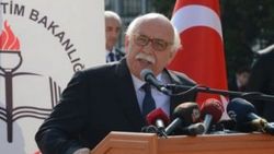 Nabi Avcı'dan okullarda ibadethane açıklaması