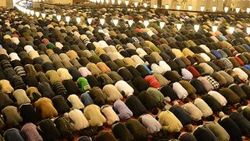 Bayram namazı saatleri açıklandı