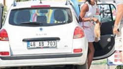 Naomi Campbell hacı oldu