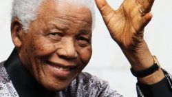 Nelson Mandela taburcu edildi