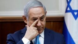 Netanyahu'ya yolsuzluk soruşturması Suriye'ye takıldı