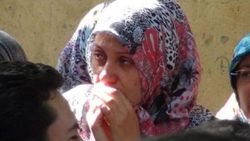 Kazara ölümüne sebep olduğu eşinin cenazesine katıldı