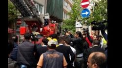 Nişantaşı'nda bina çöktü