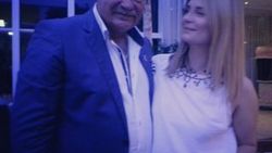 Nuri Alço'nun Hollywood yıldızıyla gazozlu pozu