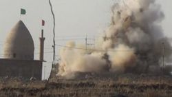 IŞİD Kerkük'te cami ve türbeleri bombaladı