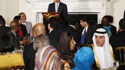Obama Beyaz Saray'da iftar verdi