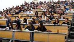 YÖK tıp ve hukuk fakülteleri için sınırlama getirdi