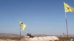 Türk bayrağı karşısında bulunan YPG bayrağı indirildi