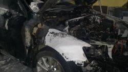 Okmeydanı'nda tamirhanede yangın çıktı 1 kişi yaralandı