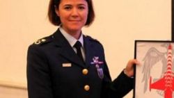 Türk Hava Kuvvetleri’nin ilk kadın filo komutanı