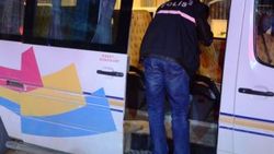 Malatya'da bir minibüse ateş açıldı