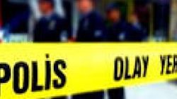 Annesinin başını duvara vurarak öldürdü