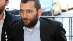 Onur Özbizerdik teslim oldu yine serbest kaldı