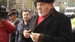 İlber Ortaylı saldırının olduğu noktaya geldi
