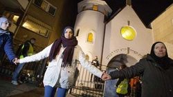 Norveç'te Müslümanlardan Yahudilere destek