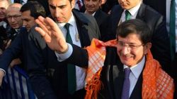 Başbakan Davutoğlu Osmaniye'de