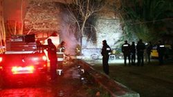 İzmir'de otoparkta yangın: 1 ölü