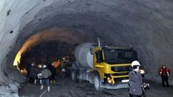 Ovit Tüneli'nde 15 bin 855 metre yol alındı