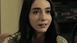 Öykü Gürman uzun hava okudu: Ah Bi Gele İZLE