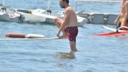 Ozan Güven eski eşiyle tatilde