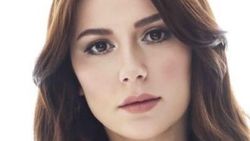 Merve Özbey makyajsız fotoğrafını paylaştı