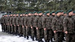 Gönüllü özel harekat polisleri mezun oldu