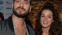 Özge Özpirinçci'nin keyfi yerinde