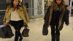 Özge Ulusoy indirimi kaçırmadı