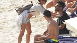 Özge Özpirinçci Burak Özçivit'i tanımadı