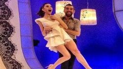 Güzel manken Özge Ulusoy'un zor anları
