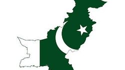 Pakistan'da askeri mahkemeler kaldırıldı