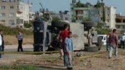 Şırnak'ta polis panzeri devrildi: 1 şehit