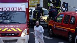 Paris'te polise yeni silahlı saldırı