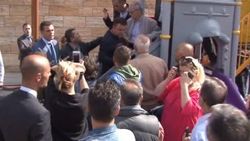 CHP’liler Anıtkabir’deki parka saldırdı