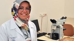 Türk kadın patolog dünyada en etkin 100 isim arasında
